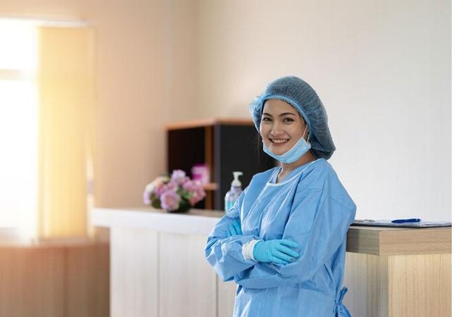 Nursing Jobs in Saudi Arabia 
Benefits, Advantages and Lifestyle